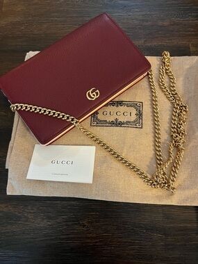 ❌SOLD❌Gucci GG Marmont wallet on chain NEW